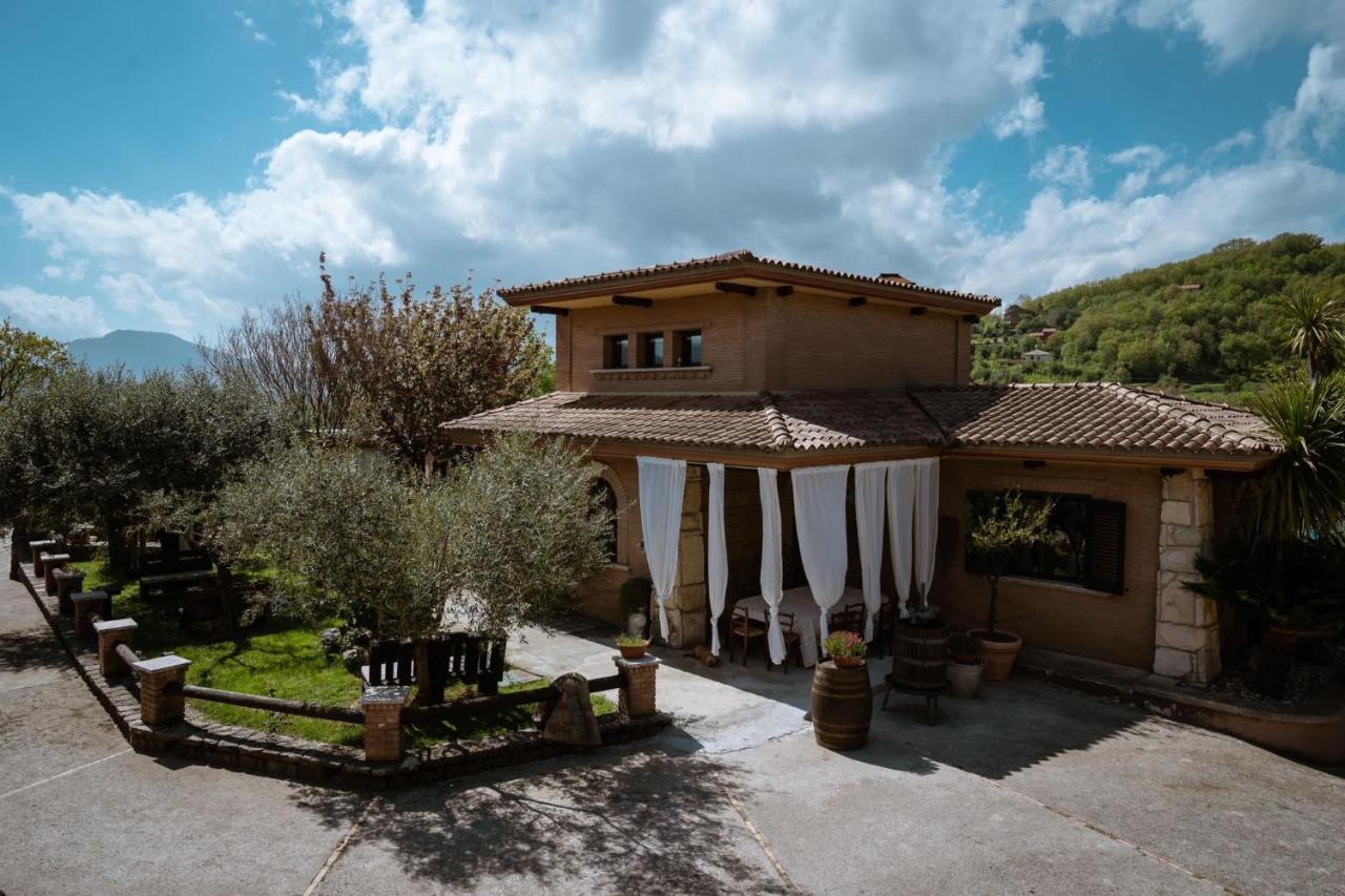 Agriturismo A Casa Di Susanna Santo Stefano del Sole Extérieur photo